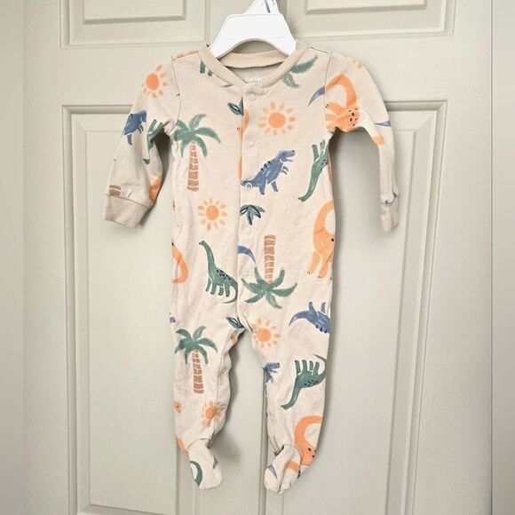 3/$20 Carters Dinosaurs Sleeper  6-9 M - Picture 1 of 4